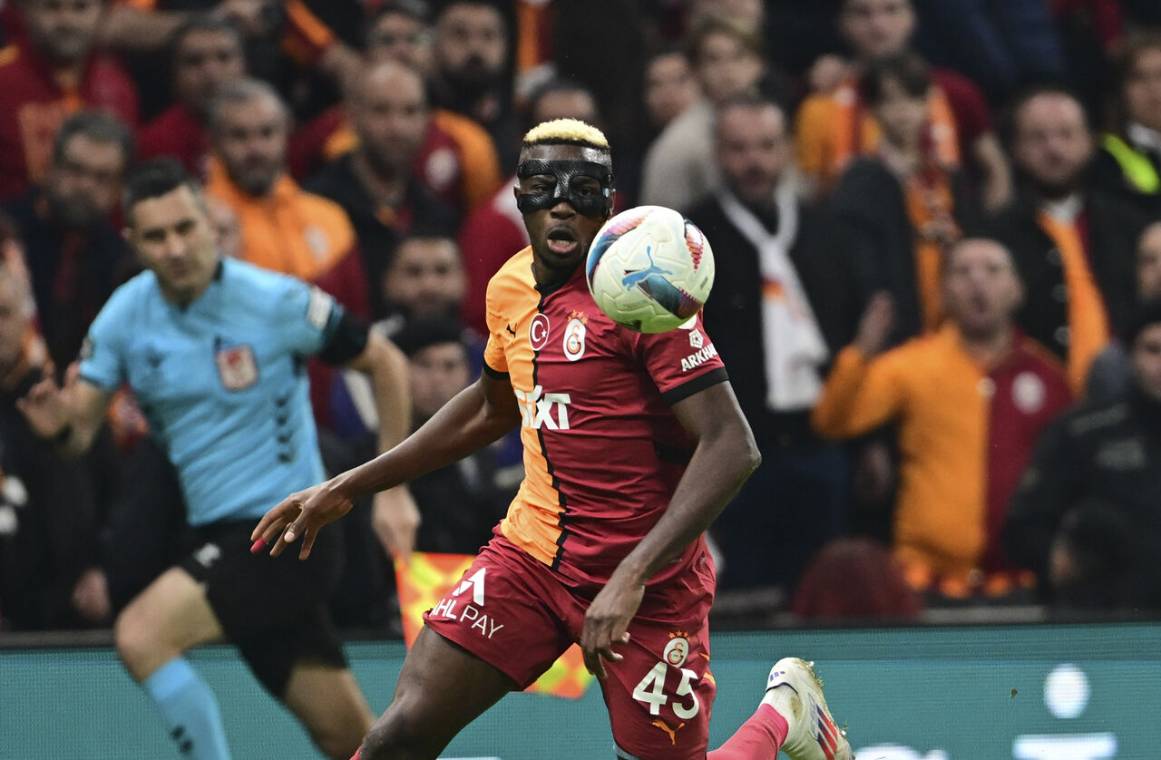 Galatasaray-Beşiktaş derbisine damga vuran Arda Kardeşler ile ilgili gerçek ortaya çıktı Galatasaray-Beşiktaş derbisine damga vuran Arda Kardeşler ile ilgili gerçek ortaya çıktı - 1. Resim