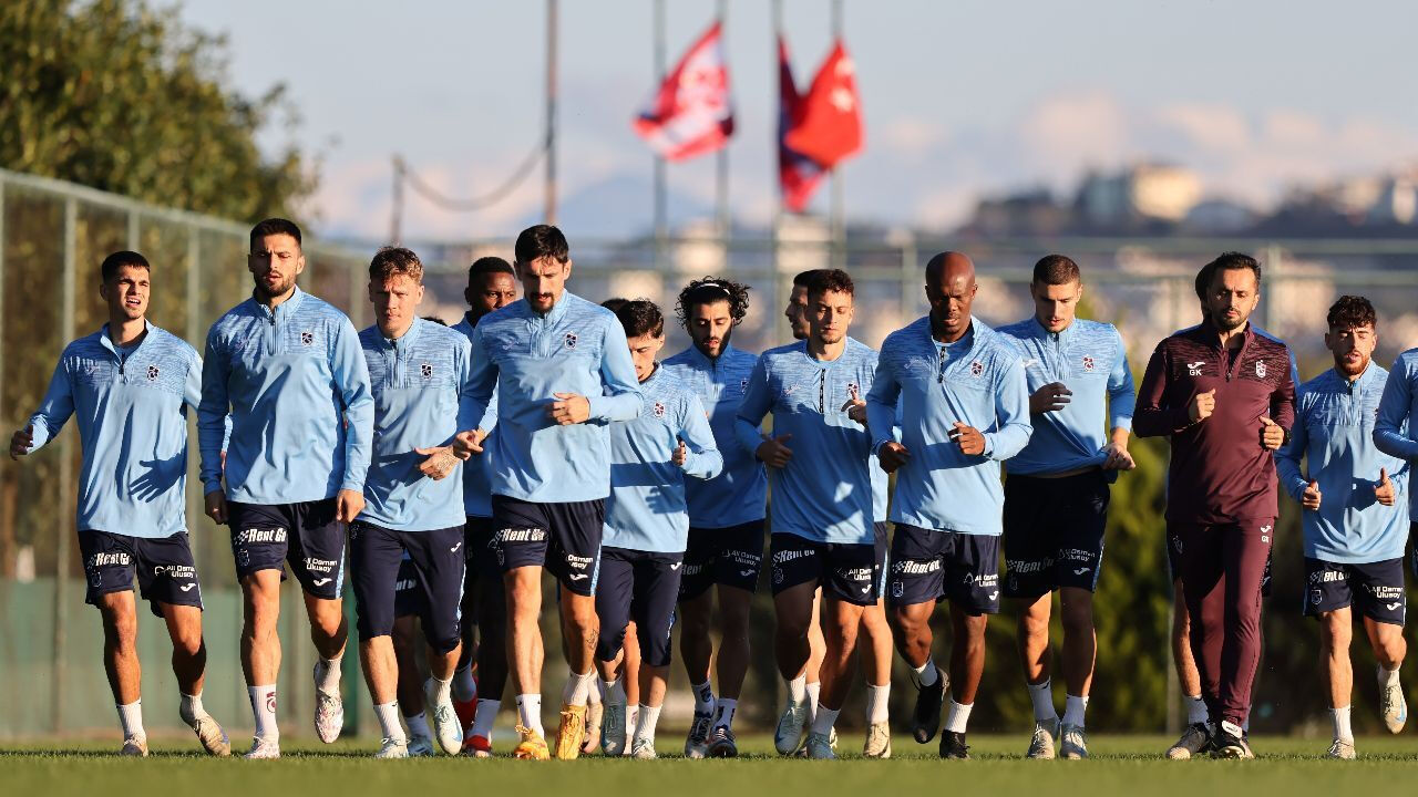 Geri sayım başladı! Fenerbahçe-Trabzonspor maçı ne zaman, nerede? Geri sayım başladı! Fenerbahçe-Trabzonspor maçı ne zaman, nerede? - 2. Resim