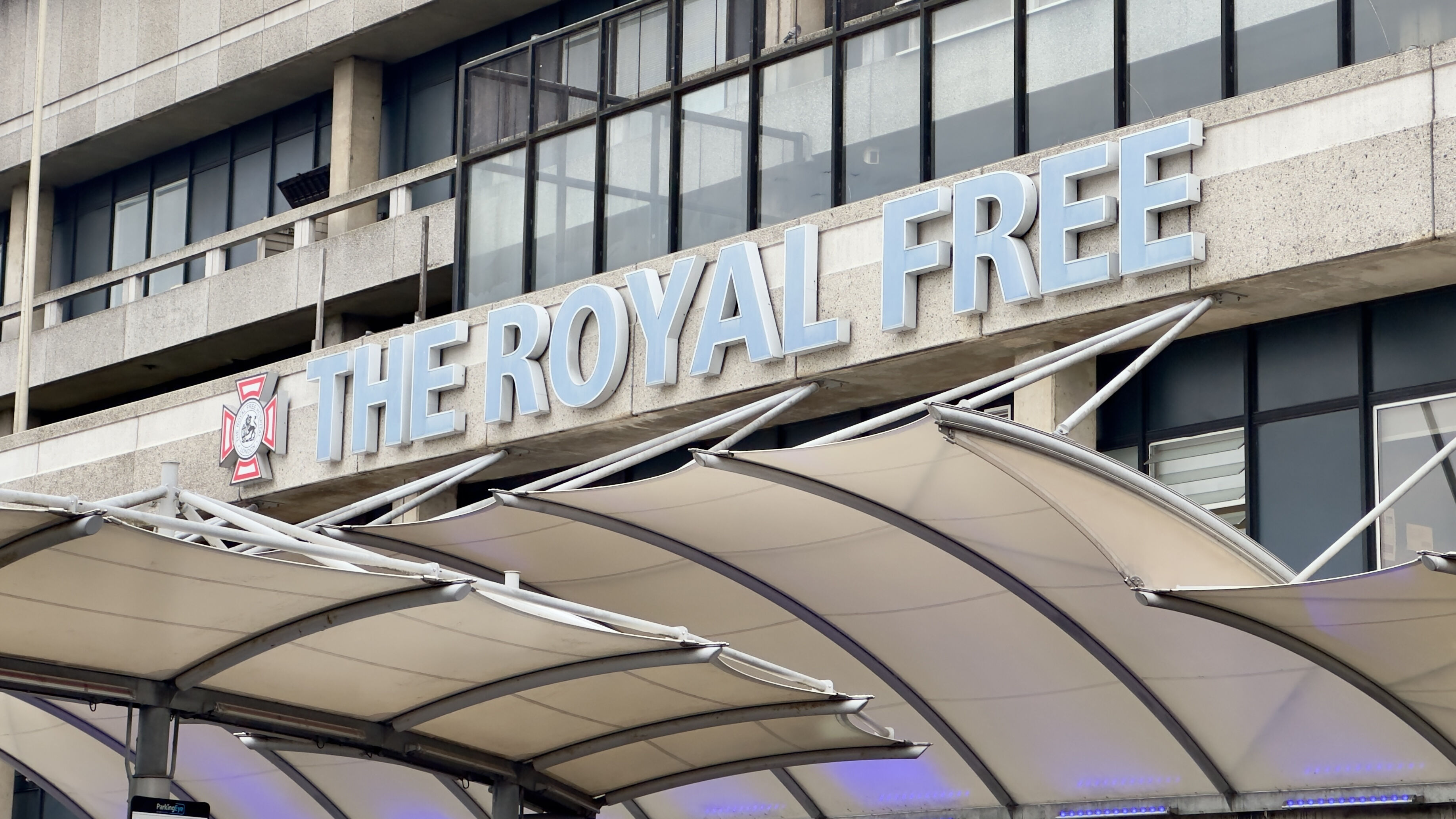 İngiltere'de virüs alarmı! Yeni varyant ilk kez tespit edildi, halk panik içinde İngiltere'de virüs alarmı! Yeni varyant ilk kez tespit edildi, halk panik içinde - 3. Resim