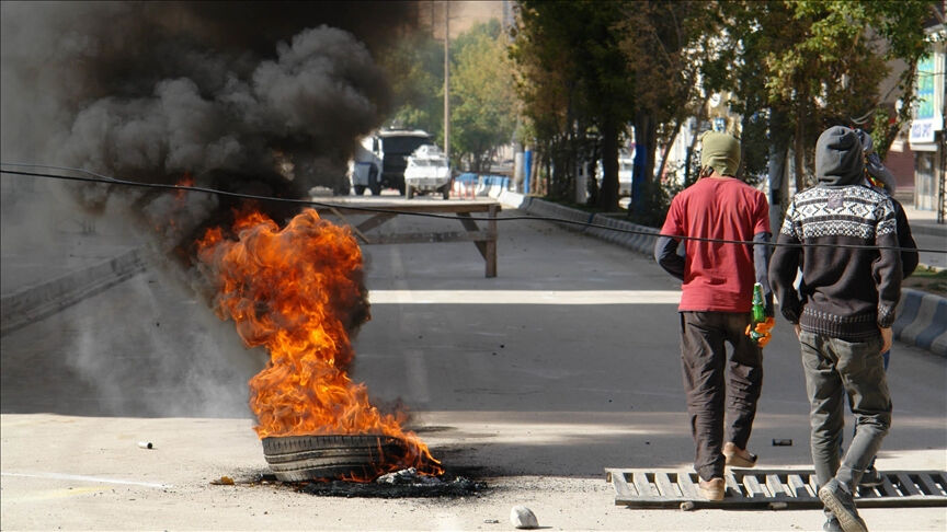 İstanbul'da sokakları savaş alanına çevireceklerdi! 18 PKK şüphelisi yakalandı - 3. Resim