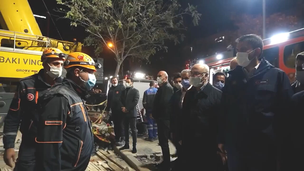 İzmirli depremzedeler TOKİ konutlarına kavuştu! Murat Kurum: Zor günler geride kaldı - 1. Resim