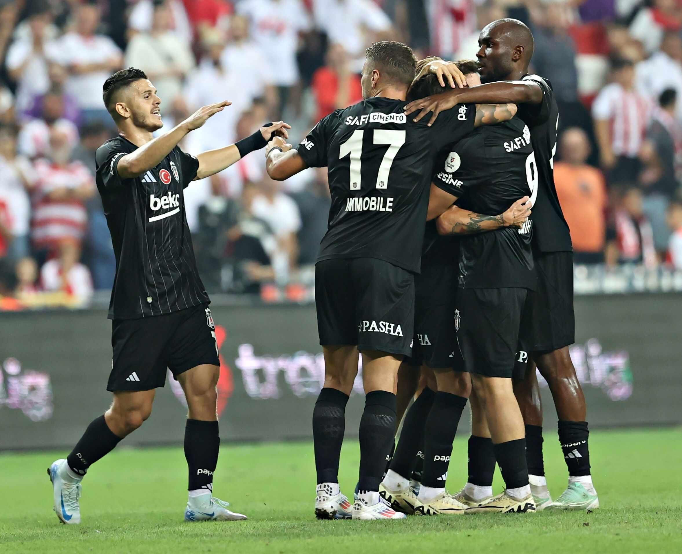 Süper Lig için çarpıcı şampiyonluk tahmini! Galatasaray'a yüzde 66 oran verdiler - 9. Resim