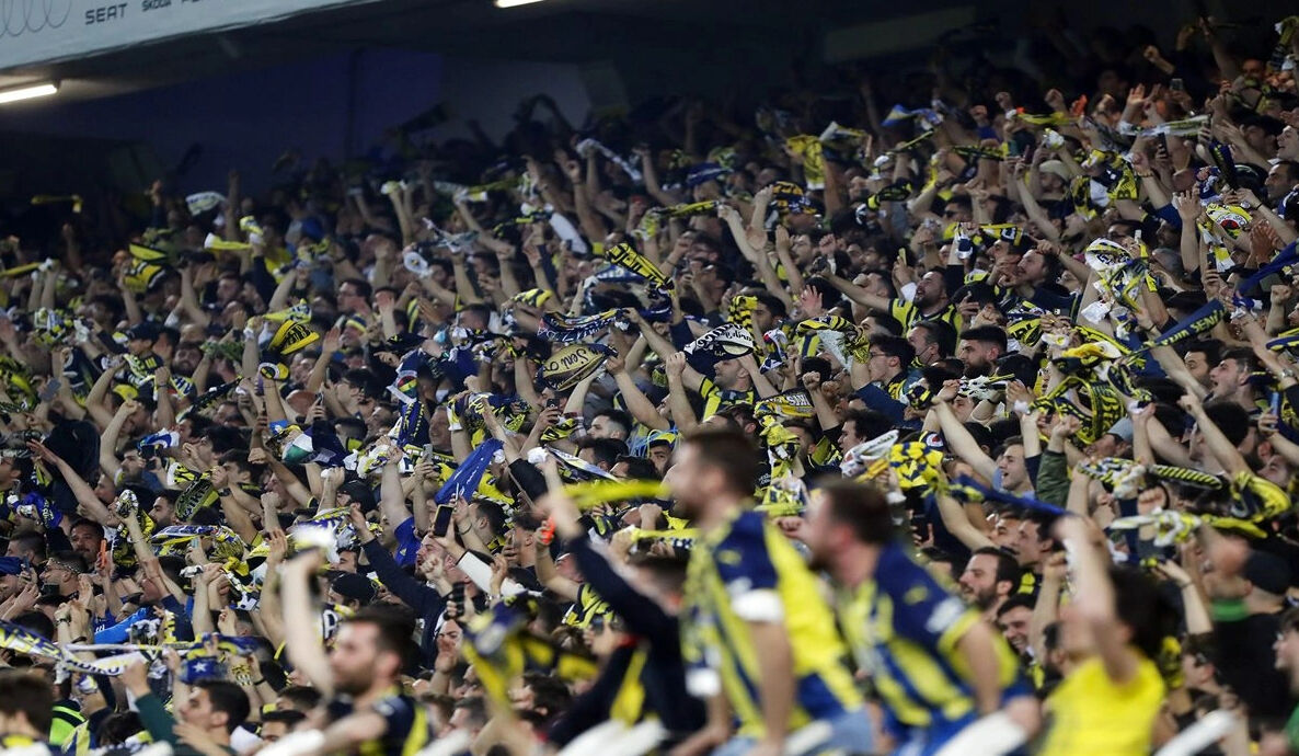 Trabzonspor-Fenerbahçe derbisi için taraftar kararı! Sarı-lacivertliler maça alınmayacak - 3. Resim