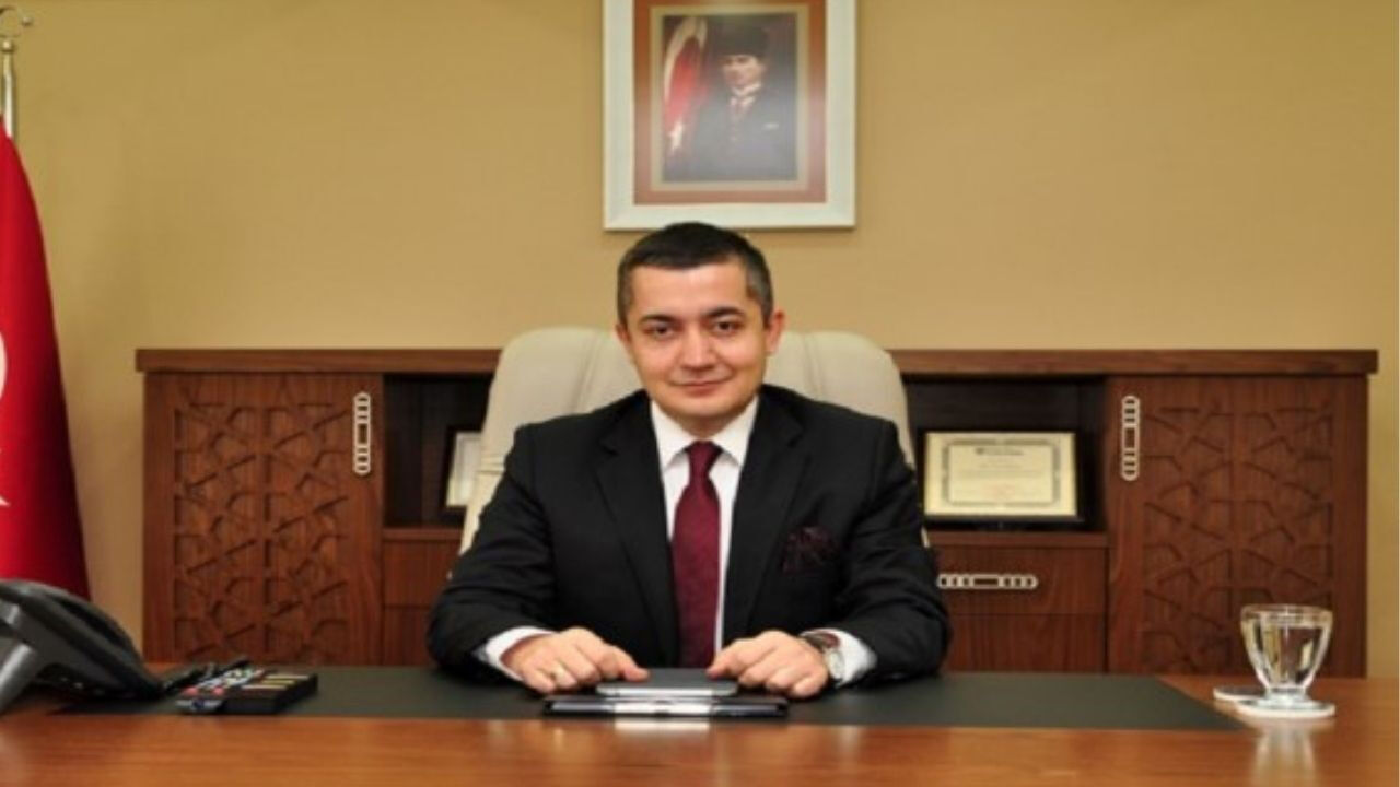 Esenyurt Belediyesi'nde görev değişikliği! Ahmet Özer yerine getirilen Can Aksoy kimdir? - 1. Resim