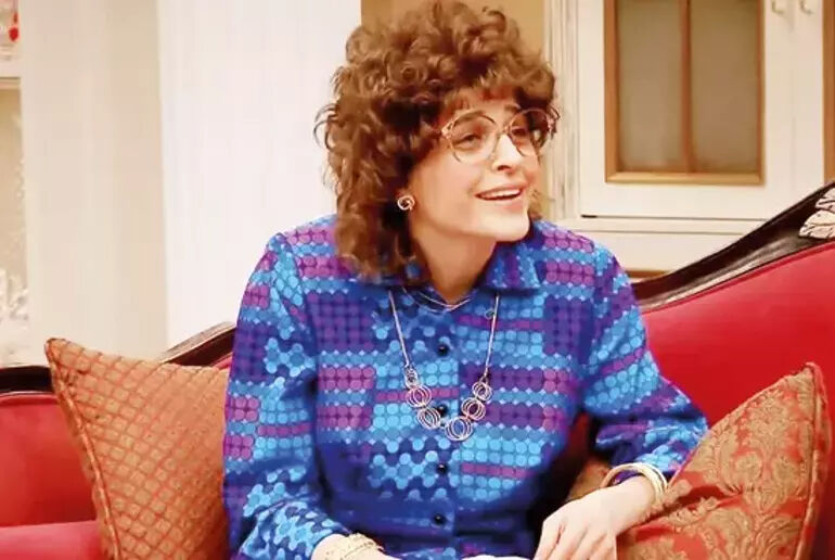 Leyla dizisinin Nur’u Gonca Vuslateri kimdir, neden gündem oldu?  - 5. Resim