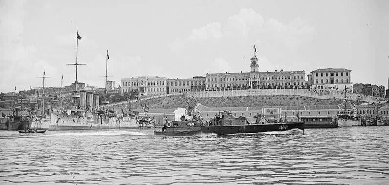 Osmanlı leventleri yetişiyordu, donanmaya verildi! Kasımpaşa Askeri Deniz Hastanesi aslına döndü Osmanlı leventleri yetişiyordu, donanmaya verildi! Kasımpaşa Askeri Deniz Hastanesi aslına döndü - 2. Resim