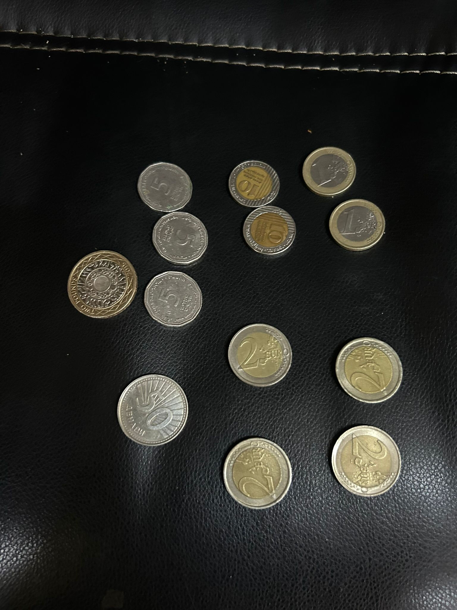 Sahte avro basan çeteye baskın! Suç aletleriyle yakalandılar - 2. Resim