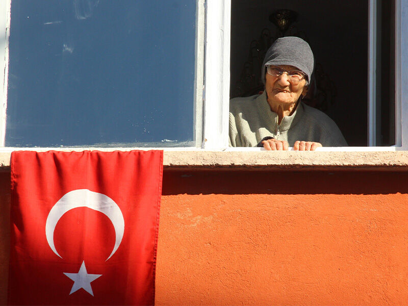 100 yaşındaki Fatma nine: Geçmişe dönsem hiçbir şeyi değiştirmem - 4. Resim