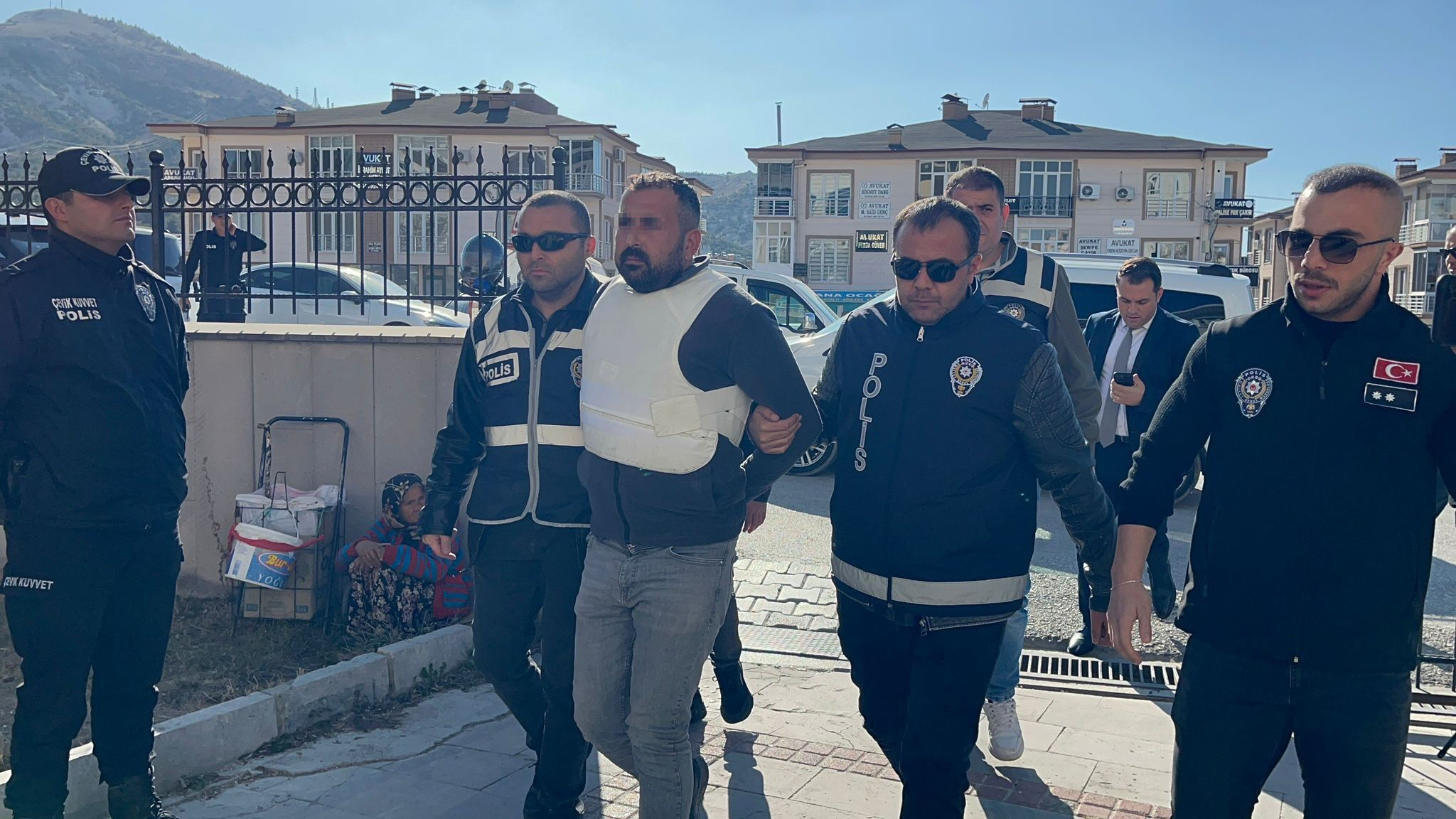 Ağzına fıstık atıp tetiğe basmıştı! Katil zanlısı cinayetin nedenini anlattı - 4. Resim