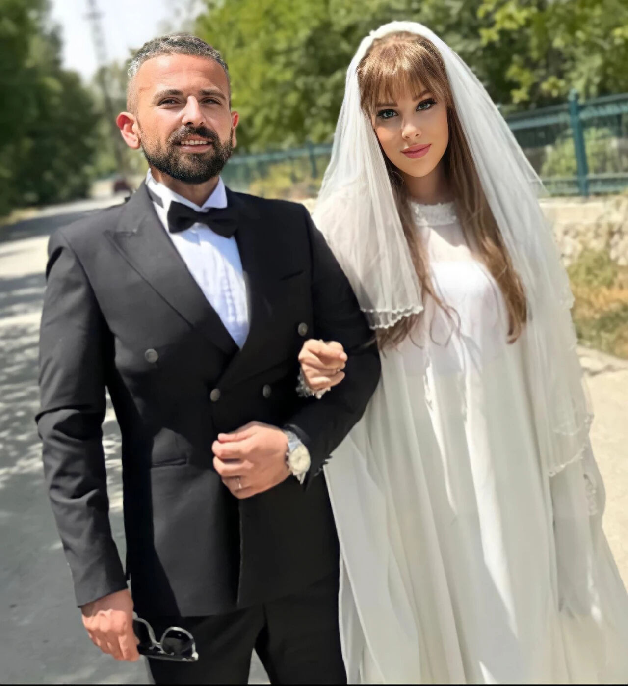 Babasıyla arasındaki gerilim bitmiyordu! Tuğçe Tayfur hamile olduğunu açıkladı Babasıyla arasındaki gerilim bitmiyordu! Tuğçe Tayfur hamile olduğunu açıkladı - 1. Resim