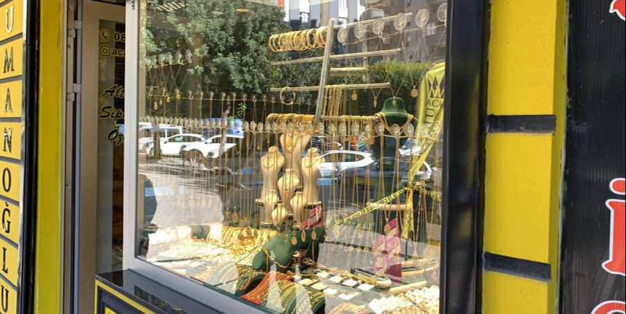 'Baykuş gözü' dövmesi kuyumcuyu vurup soyan şüpheliyi yakalattı - 4. Resim