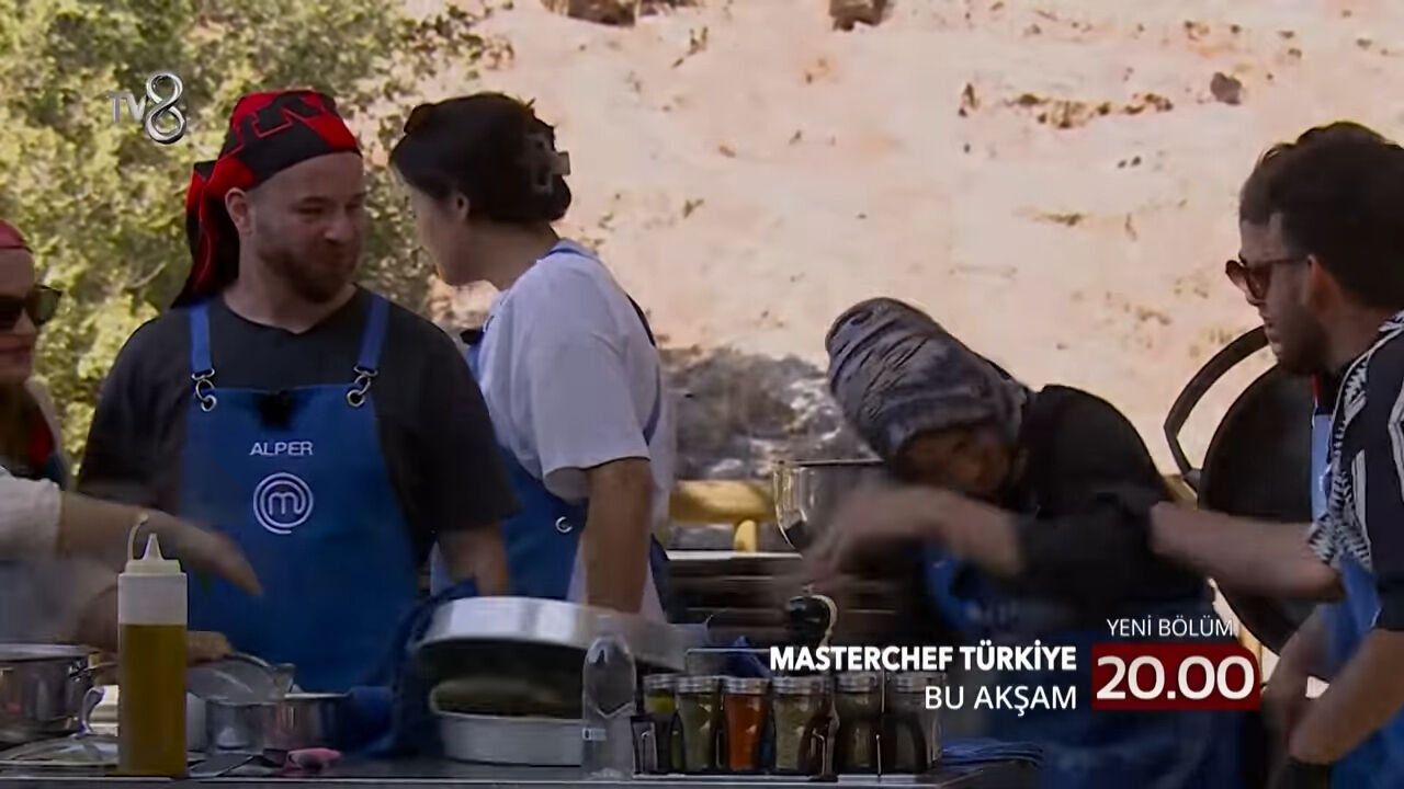 MasterChef Beyza’nın yüzüne kızgın yağ döküldü! Korkunç görüntüler yayınlandı - 2. Resim