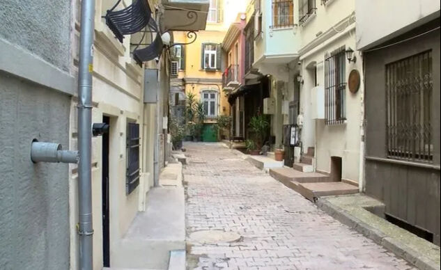 Norveçli turistin İstanbul'da nasıl öldüğü ortaya çıktı! Airbnb'den kiraladığı ev dava konusu oldu Norveçli turistin İstanbul'da nasıl öldüğü ortaya çıktı! Airbnb'den kiraladığı ev dava konusu oldu - 6. Resim