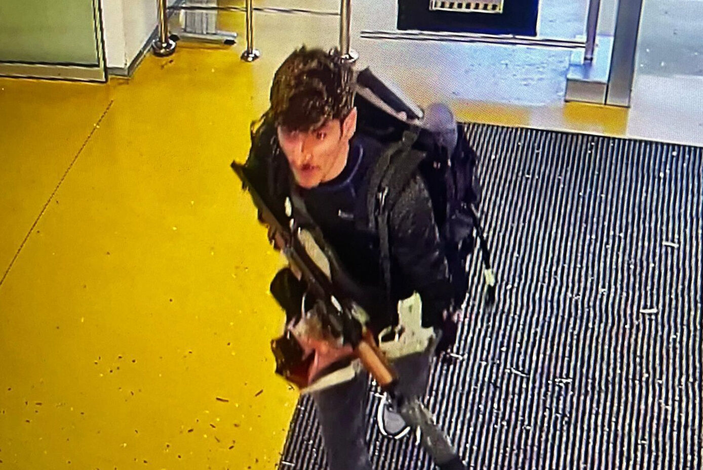 Sivas'tan Ankara'ya geçmişler! TUSAŞ'a saldıran teröristlerle ilgili 