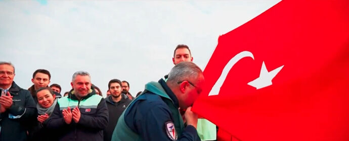TUSAŞ'tan terör saldırısı sonrası net mesaj! Engeller bizi durduramaz TUSAŞ'tan terör saldırısı sonrası net mesaj! Engeller bizi durduramaz - 3. Resim