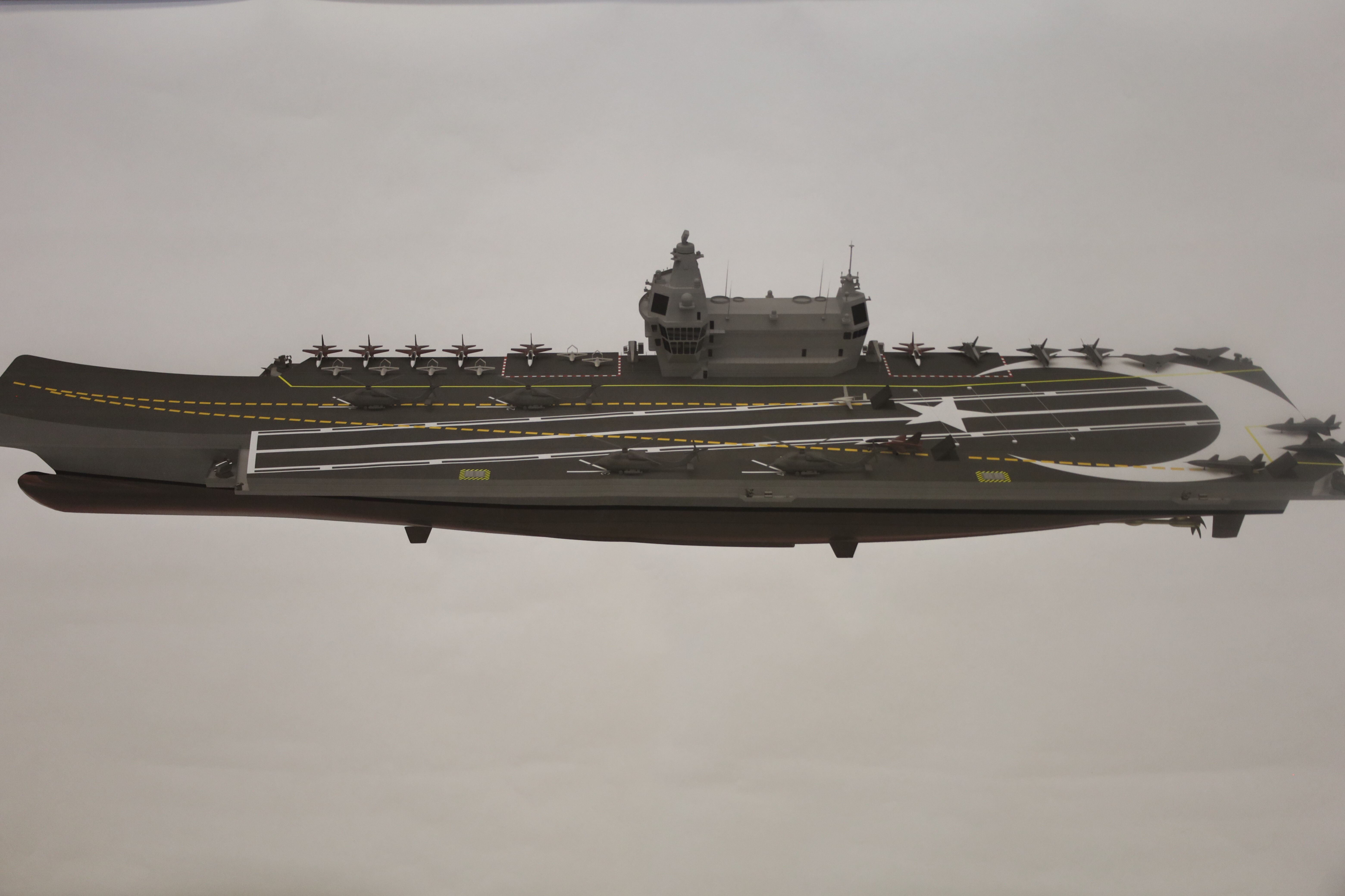 Uçak gemimiz yüzen havalimanı gibi olacak! 50 Adet hava aracı iniş kalkış yapabilecek Uçak gemimiz yüzen havalimanı gibi olacak! 50 Adet hava aracı iniş kalkış yapabilecek - 1. Resim