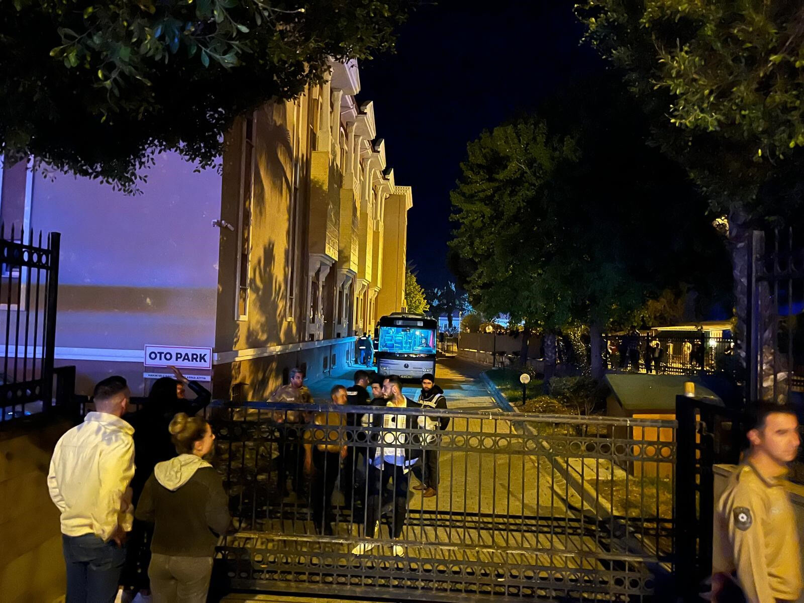 Yasa dışı bahis operasyonunda CHP eli! Tutuklanan isim Fethiye Belediye Başkanı Alim Karaca'nın danışmanı çıktı - 1. Resim