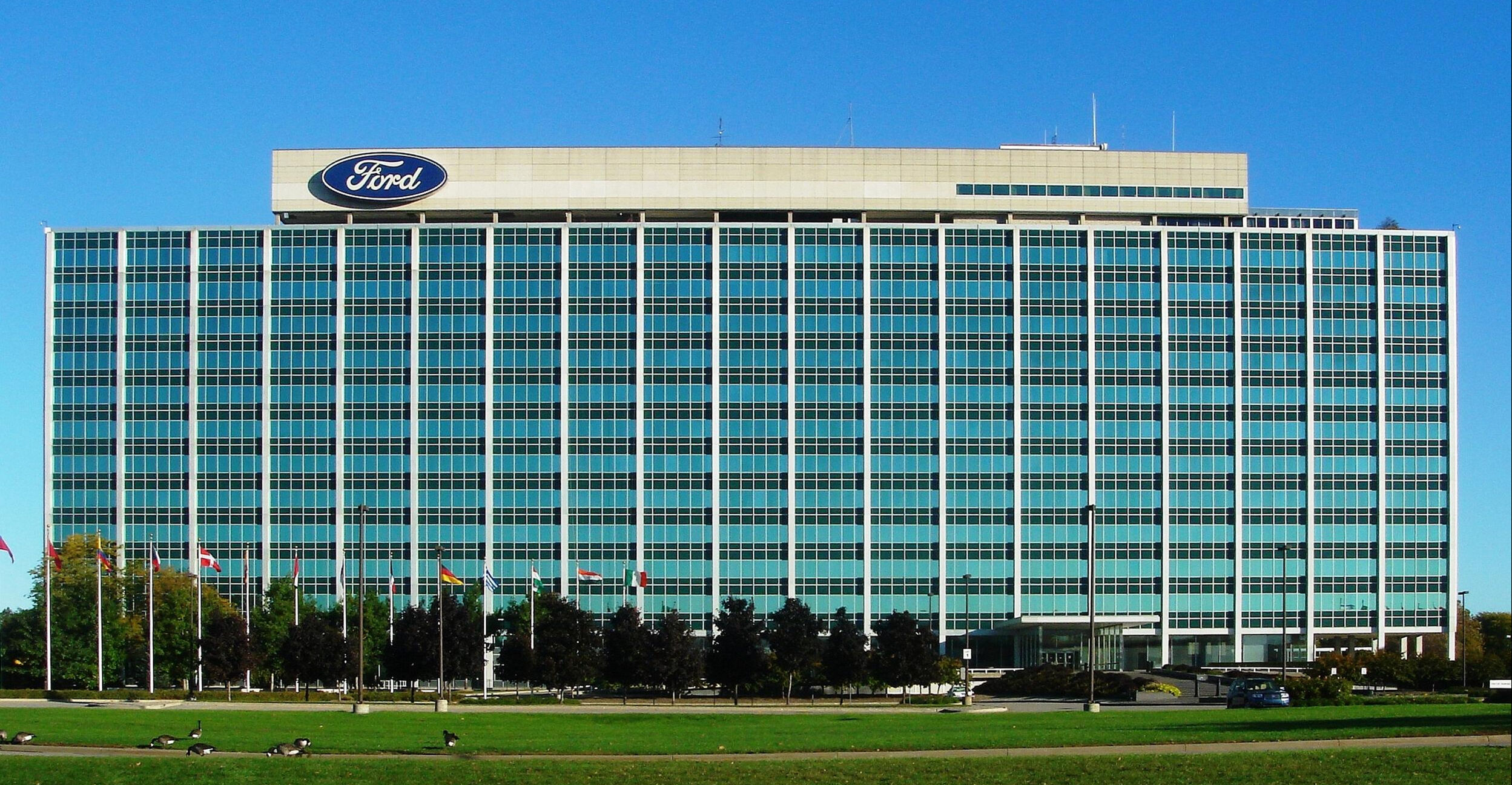 ABD otomotiv devi Ford'da kriz! Yüzde 10'dan fazla düşüş yaşandı - 4. Resim