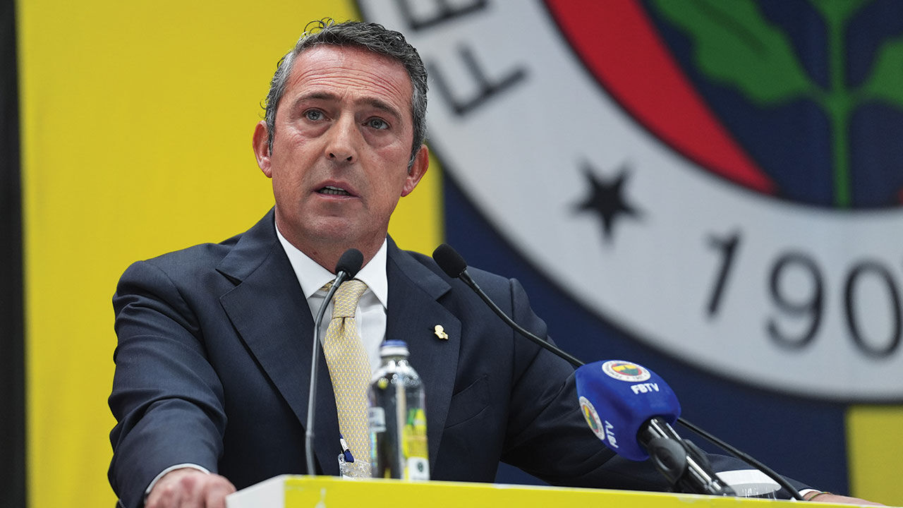 Fenerbahçe Başkanı Ali Koç'tan  Fenerbahçe Başkanı Ali Koç'tan