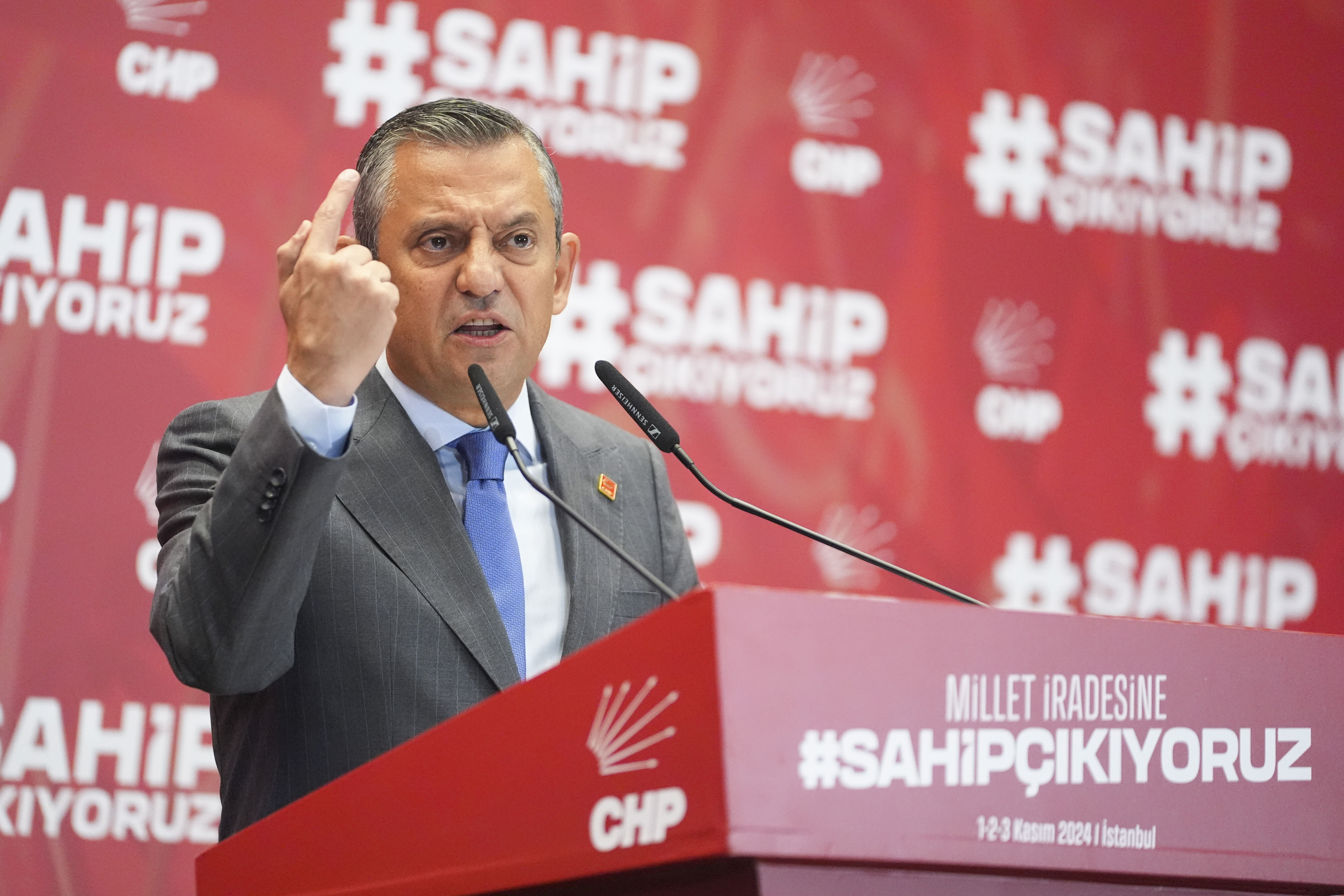 PKK'dan tutuklanan Ahmet Özer için CHP'li Özgür Özel'den yeni açıklama PKK'dan tutuklanan Ahmet Özer için CHP'li Özgür Özel'den yeni açıklama - 3. Resim