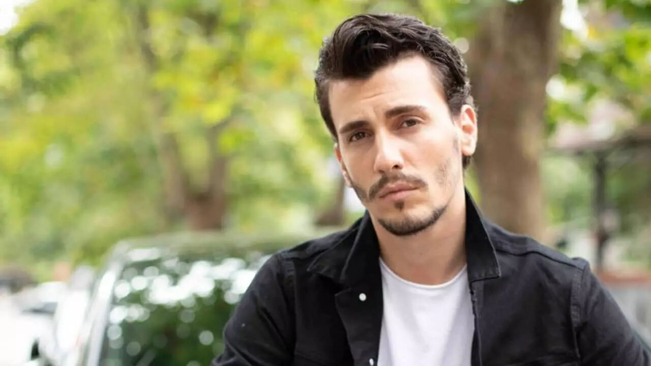 Yabani dizisinin Alaz Soysalan’ı Bertan Asllani kimdir, kaç yaşında, evli mi?  - 5. Resim