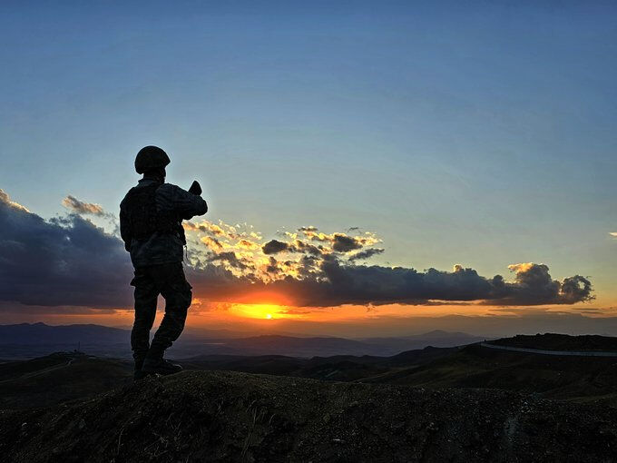 FETÖ üyesi 2 hain Yunanistan'a kaçarken yakalandı! Terörle mücadele hudutlarda sürüyor - 1. Resim