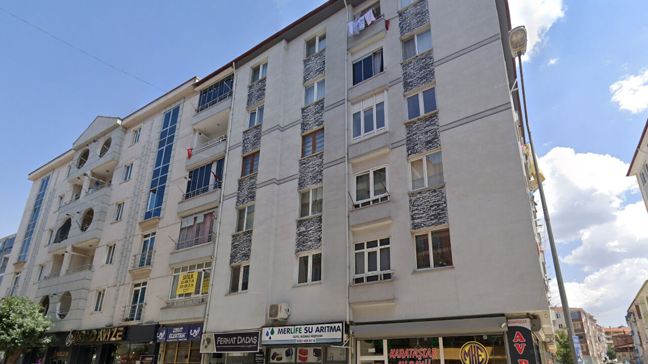 Ortalık savaş alanına döndü! Çorum'da korkutan patlama: Ölü ve yaralılar var Ortalık savaş alanına döndü! Çorum'da korkutan patlama: Ölü ve yaralılar var - 1. Resim