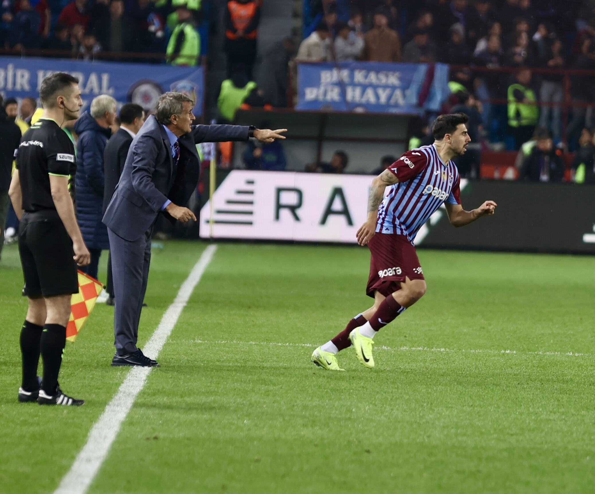 Şenol Güneş: Futbolun adaleti olmayınca... Şenol Güneş: Futbolun adaleti olmayınca... - 1. Resim