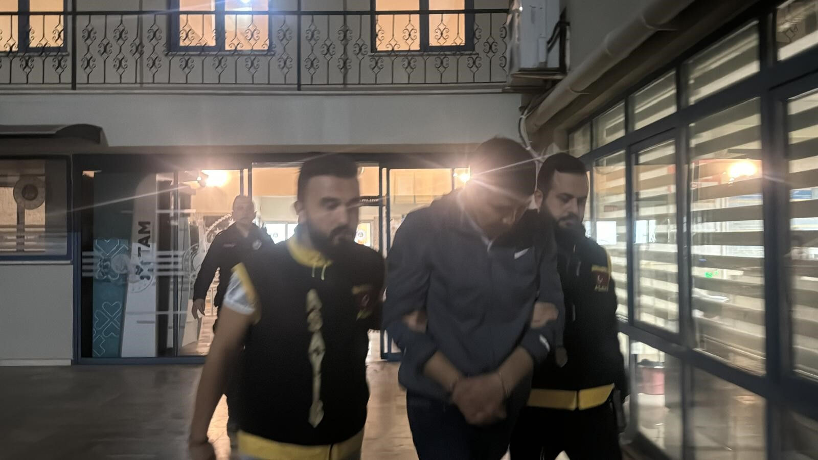 Yasemin Yorulmaz'ı öldüren eşi cinayet anını anlattı! Önce şişeyle sonra bıçakla... Yasemin Yorulmaz'ı öldüren eşi cinayet anını anlattı! Önce şişeyle sonra bıçakla... - 1. Resim