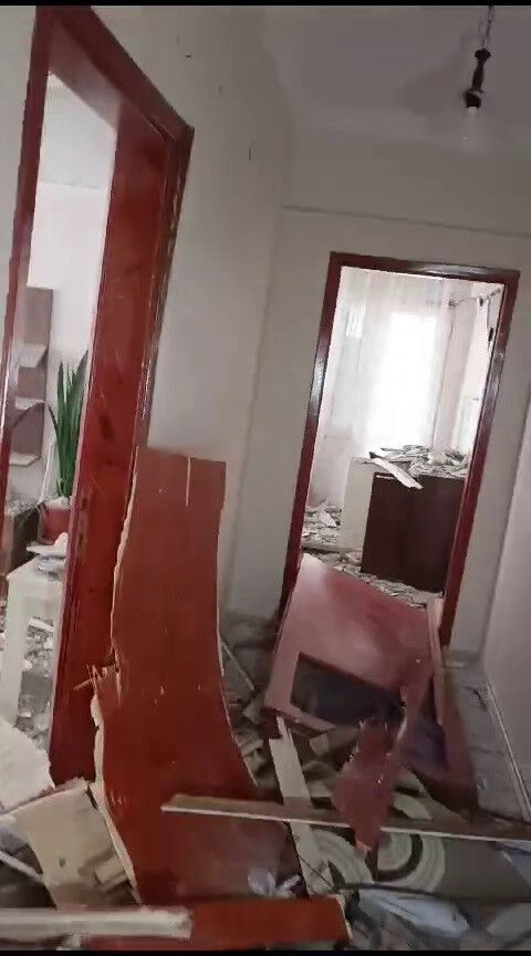 1 kişiyi canından eden Çorum'daki dehşet kamerada: İnsanlar birbirine girdi! 1 kişiyi canından eden Çorum'daki dehşet kamerada: İnsanlar birbirine girdi! - 2. Resim