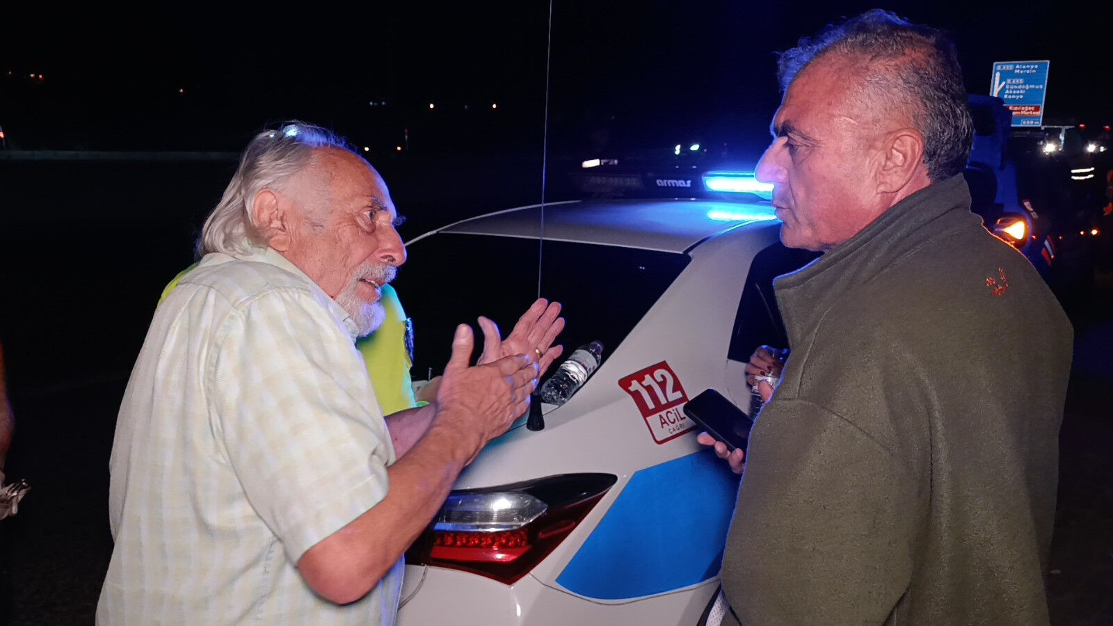 Kırmızı ışık ihlali yapan İsviçreli sürücü zincirleme kazaya sebep oldu - 3. Resim