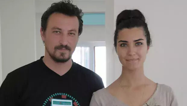 Tuba Büyüküstün ve Onur Saylak'ın kızları büyüdü! Son halleri görenleri şaşırttı Tuba Büyüküstün ve Onur Saylak'ın kızları büyüdü! Son halleri görenleri şaşırttı - 1. Resim