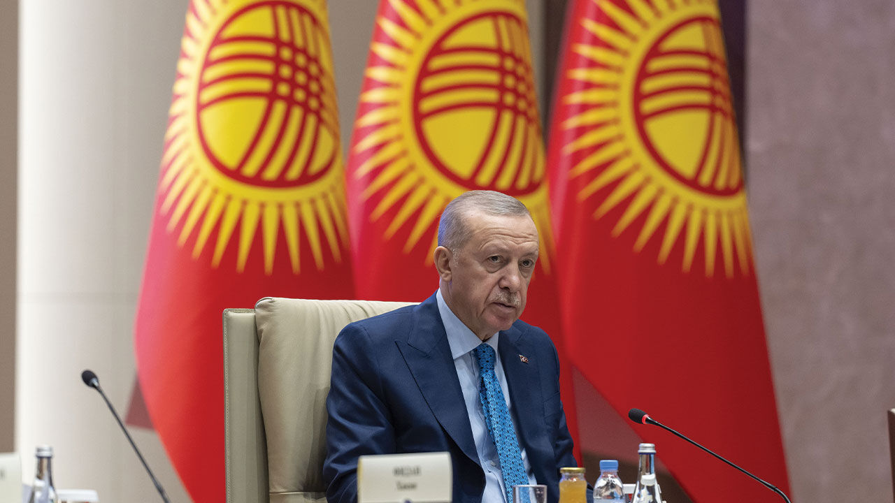Cumhurbaşkanı Erdoğan'dan Kırgızistan'da İsrail mesajı: Küresel sistemi tehdit ediyor Cumhurbaşkanı Erdoğan'dan Kırgızistan'da İsrail mesajı: Küresel sistemi tehdit ediyor - 4. Resim