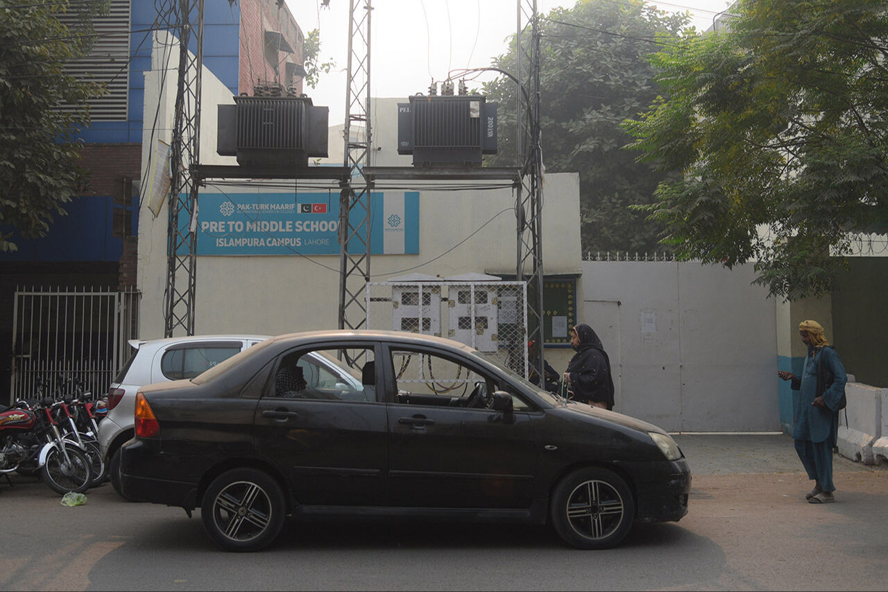 Eğitime 1 hafta ara verildi! Pakistan Lahor'da hava kirliliği en yüksek seviyeye ulaştı - 2. Resim