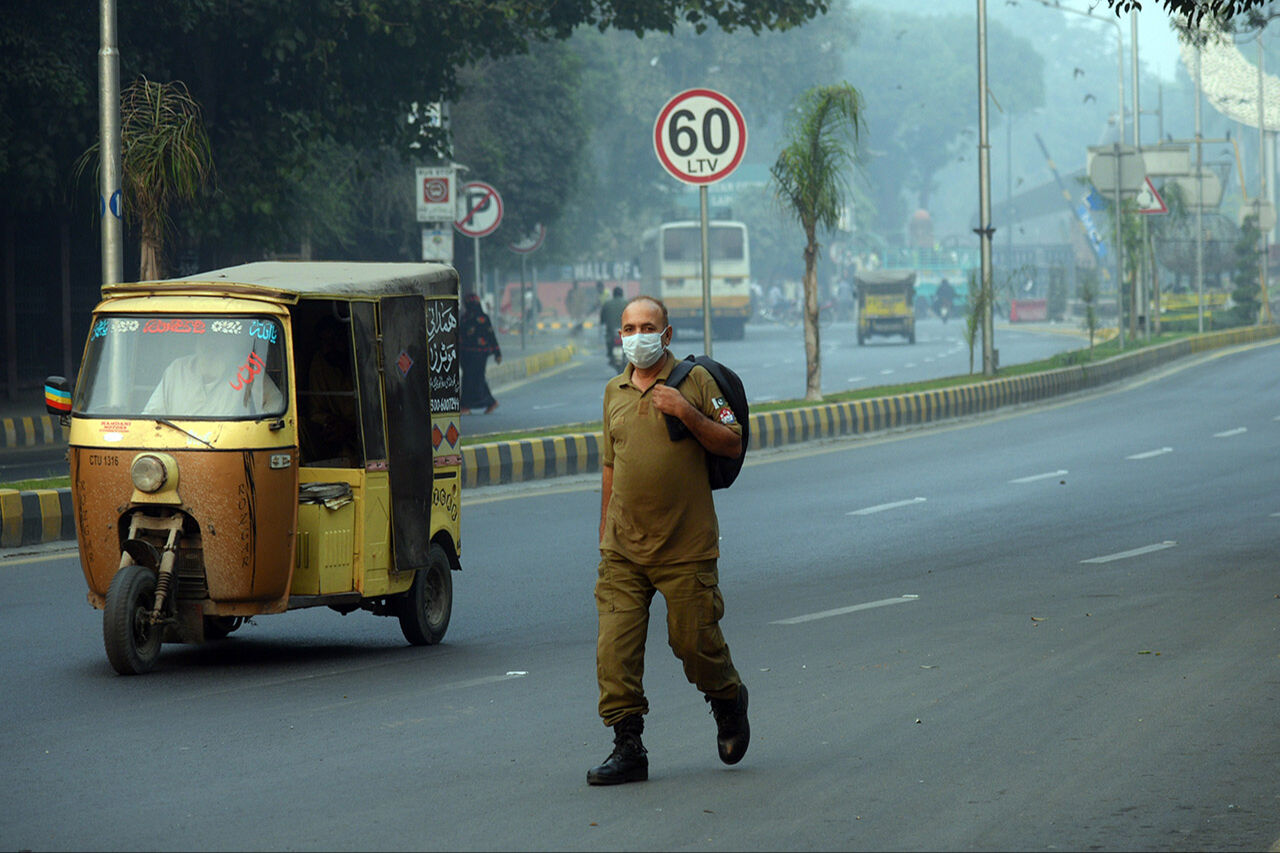 Eğitime 1 hafta ara verildi! Pakistan Lahor'da hava kirliliği en yüksek seviyeye ulaştı - 10. Resim