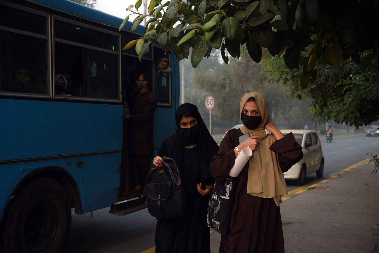 Eğitime 1 hafta ara verildi! Pakistan Lahor'da hava kirliliği en yüksek seviyeye ulaştı - 6. Resim