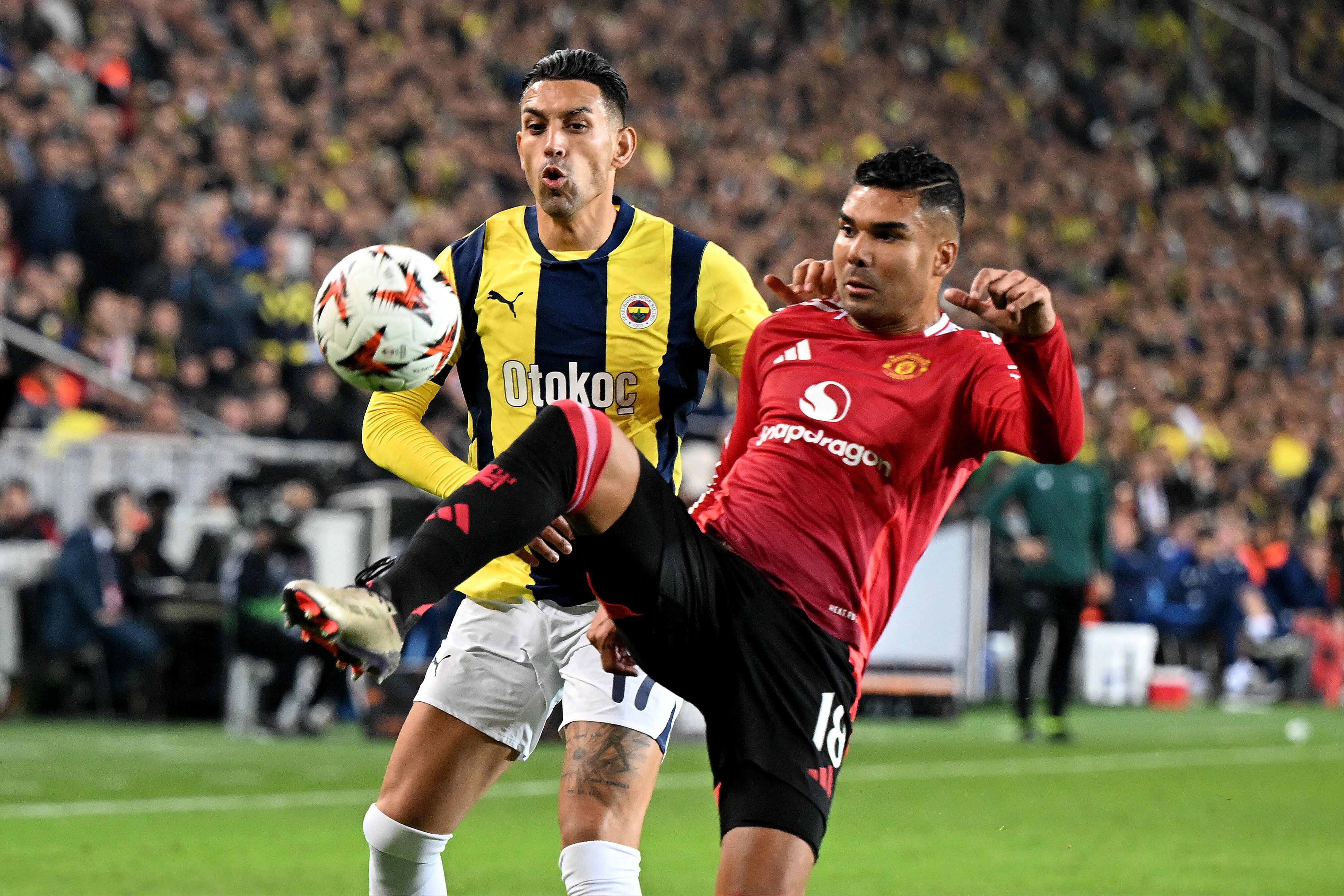 Fenerbahçe'nin yıldızı İrfan Can Kahveci sakatlandı! İşte kaçıracağı maçlar... - 2. Resim