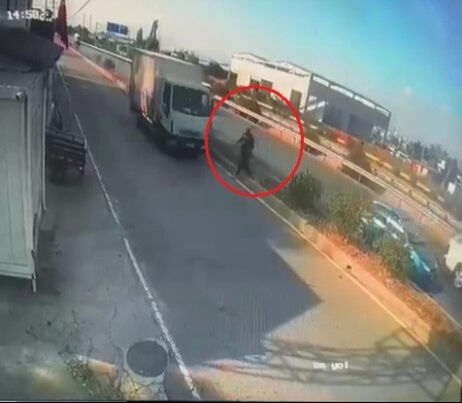 Manavgat’ta feci ölüm! Önder Bay’ın dalgınlığı canına mal oldu - 1. Resim