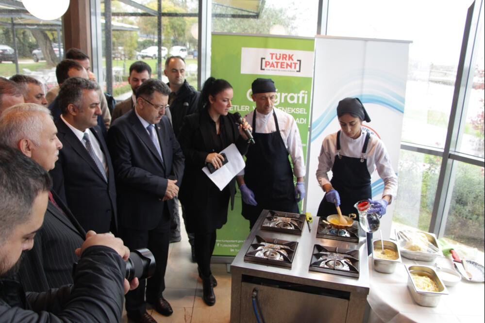 Trabzon ve Rize arasındaki kuymak kavgasına son! Patent resmen o ile verildi - 5. Resim