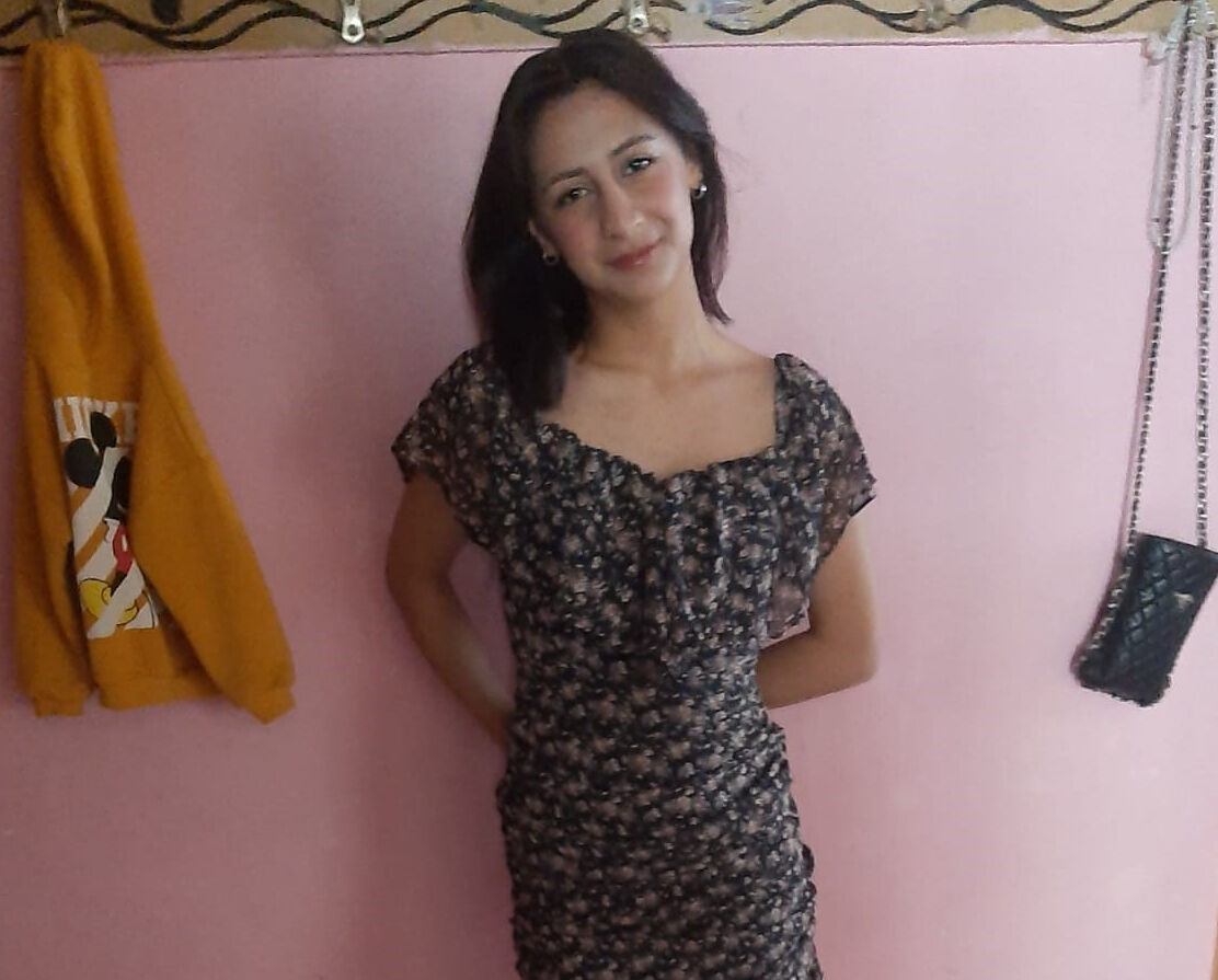 17 yaşındaki genç kızı inşaata kaçırıp 3. kattan aşağı attılar! Acılı aileden kan donduran iddialar 17 yaşındaki genç kızı inşaata kaçırıp 3. kattan aşağı attılar! Acılı aileden kan donduran iddialar - 1. Resim