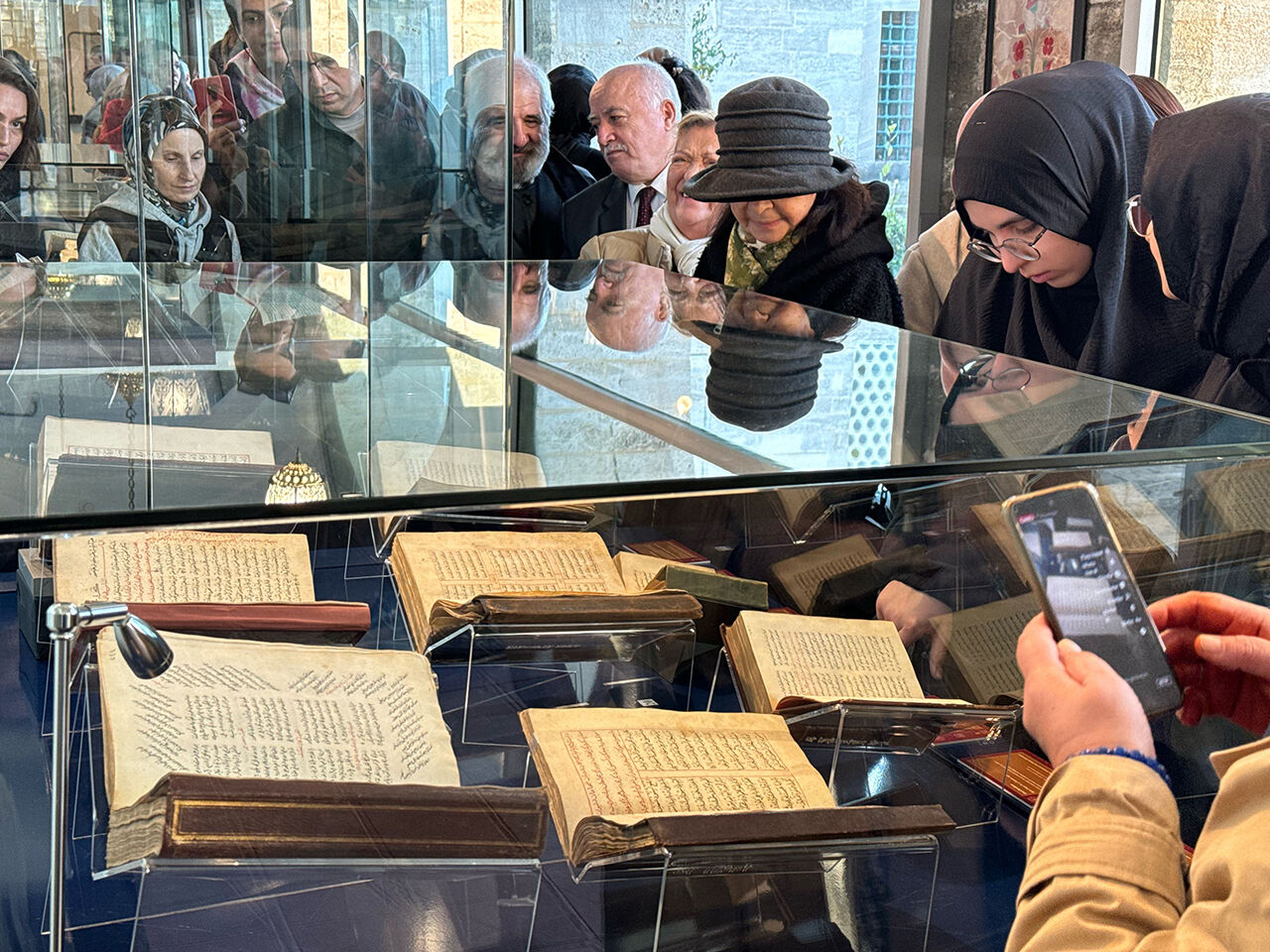 Alpların mesnevisi Garibname ziyarete açıldı! Osmanlılar akıncıları bu kitabı okurdu Alpların mesnevisi Garibname ziyarete açıldı! Osmanlılar akıncıları bu kitabı okurdu - 1. Resim