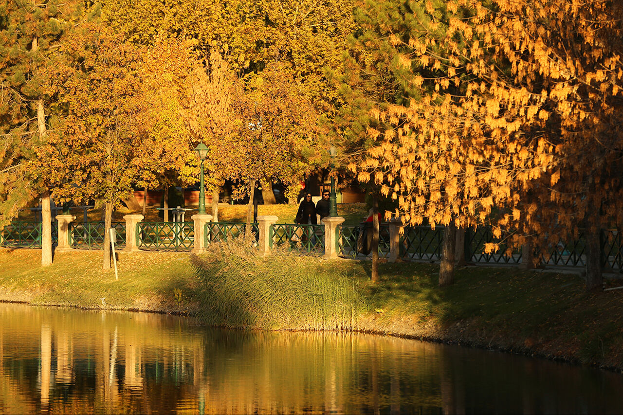 Eskişehir Porsuk Çayı'nın sonbahar güzelliği | Arşivlik kareler - 9. Resim