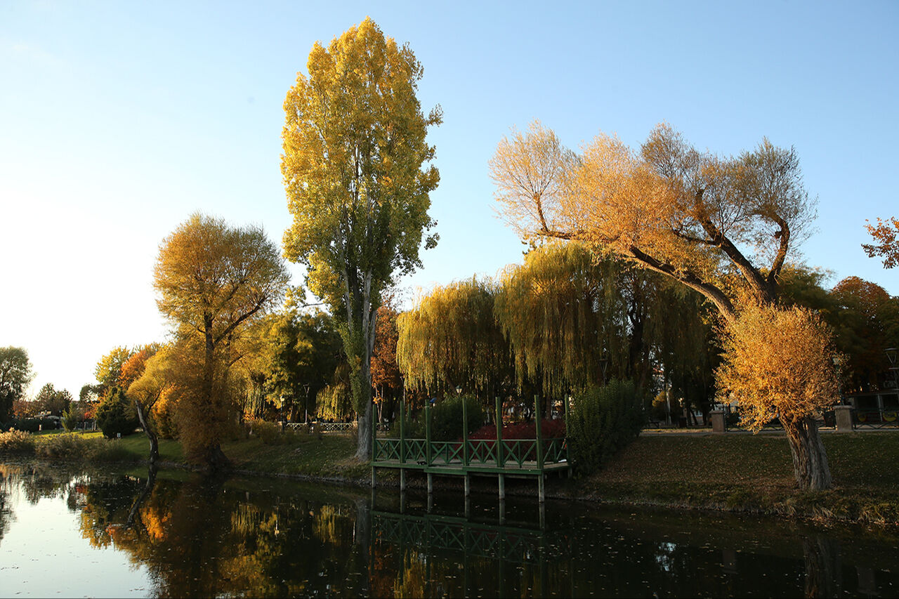 Eskişehir Porsuk Çayı'nın sonbahar güzelliği | Arşivlik kareler - 6. Resim