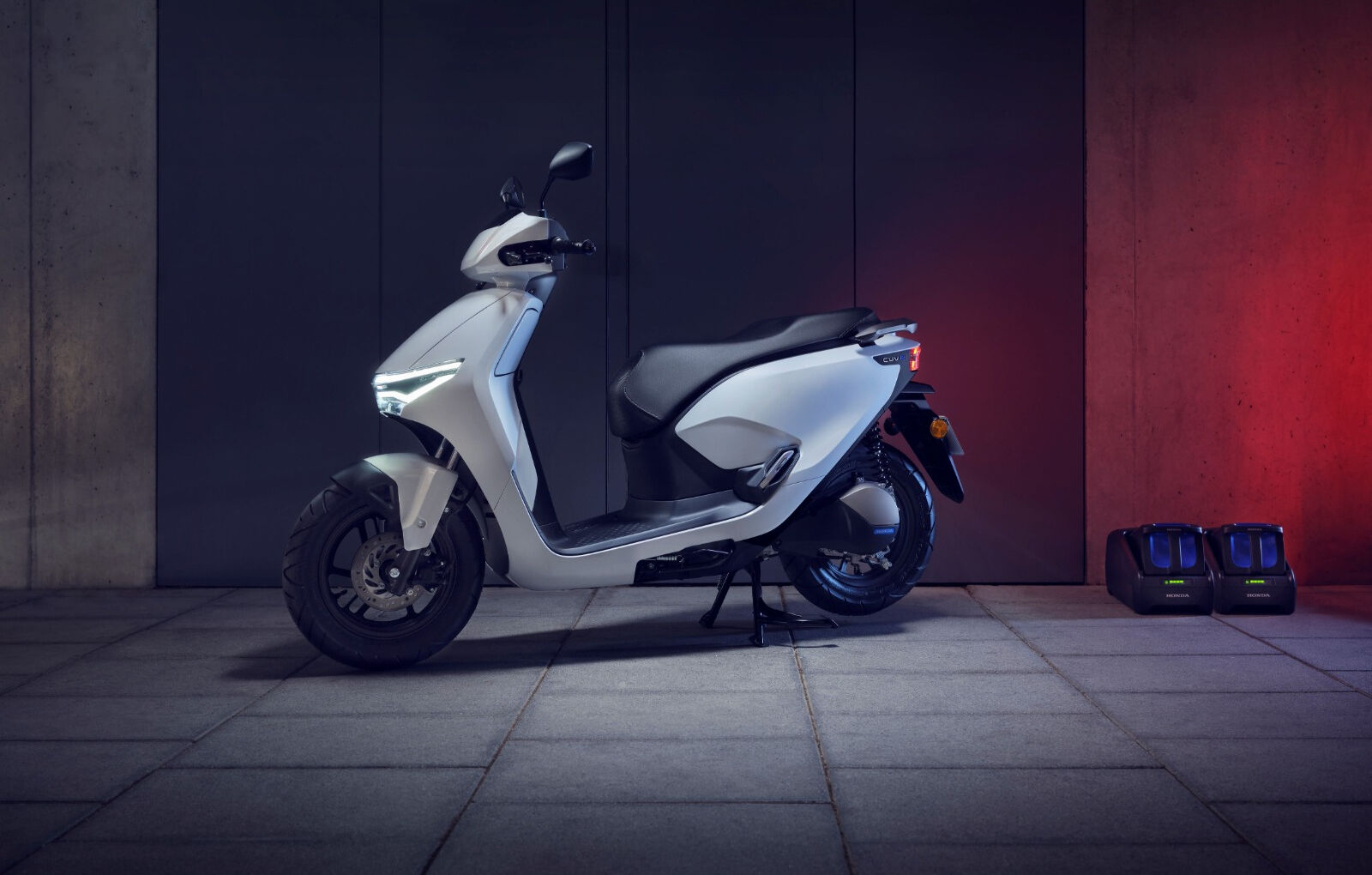 Milano’da motosiklet şovu! Honda’nın EV Fun Concept ve EV Urban Concept modelleri görücüye çıktı - 3. Resim
