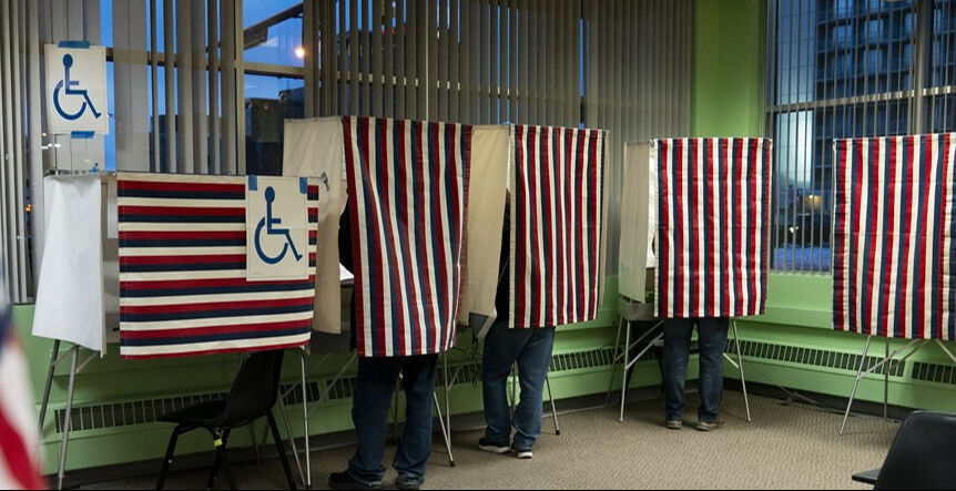 Trump ve Kamala Harris'in yarıştığı ABD Başkanlık Seçimi'nde Türk siyasetçiye oy çıktı Trump ve Kamala Harris'in yarıştığı ABD Başkanlık Seçimi'nde Türk siyasetçiye oy çıktı - 1. Resim