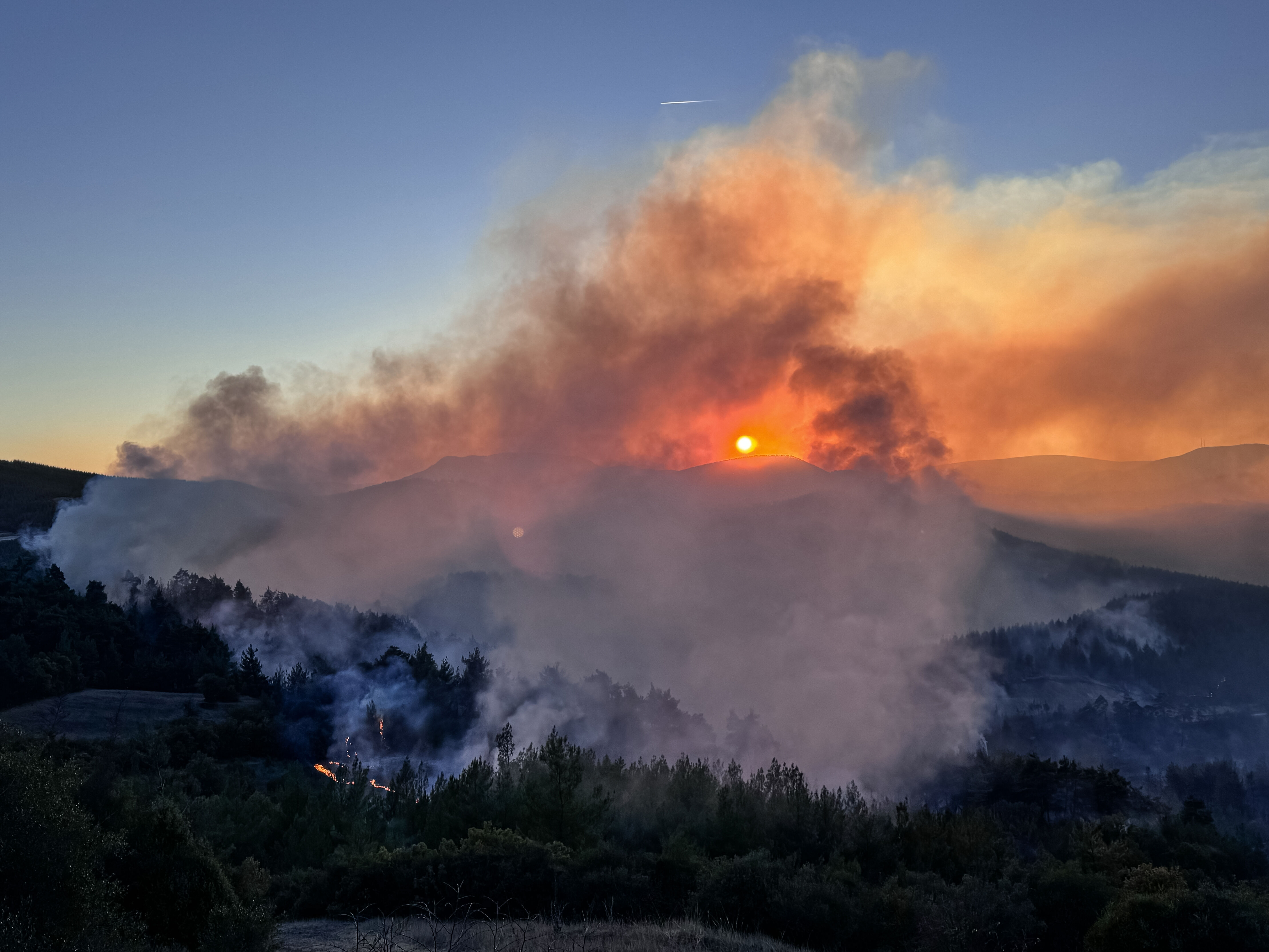 Bursa ve Kütahya'da orman yangını! Alevlerle mücadele sürüyor - 3. Resim