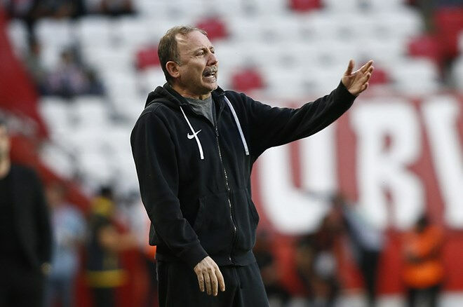 Sergen Yalçın'dan çarpıcı transfer sözleri! 