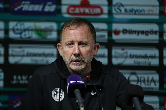 Sergen Yalçın'dan çarpıcı transfer sözleri! 