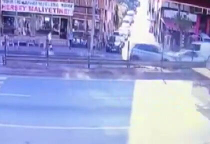 Sıfır aldığı ciple kaza yapan kadın 4 yıllık hukuk mücadelesini kazandı! Araç 'ayıplı' çıktı Sıfır aldığı ciple kaza yapan kadın 4 yıllık hukuk mücadelesini kazandı! Araç 'ayıplı' çıktı - 2. Resim