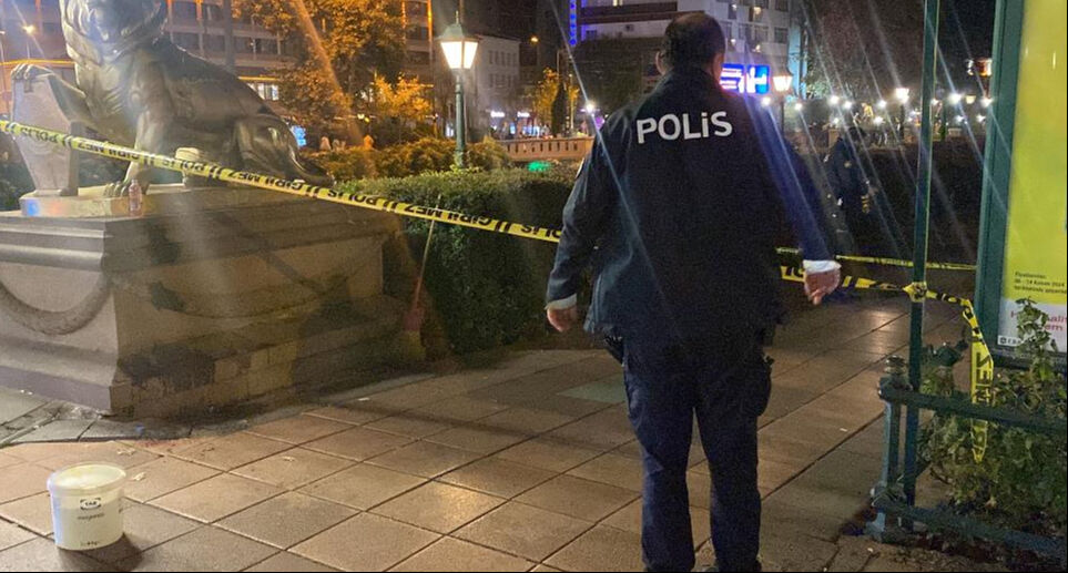 Yolda yürüyen bir kişinin küfrünü üzerine alındı! Defalarca bıçakladı - 1. Resim